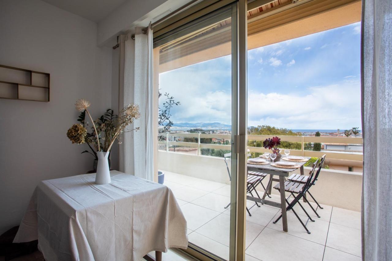 Vue Mer, Terrasse Et Parking Prive Антиб Екстериор снимка
