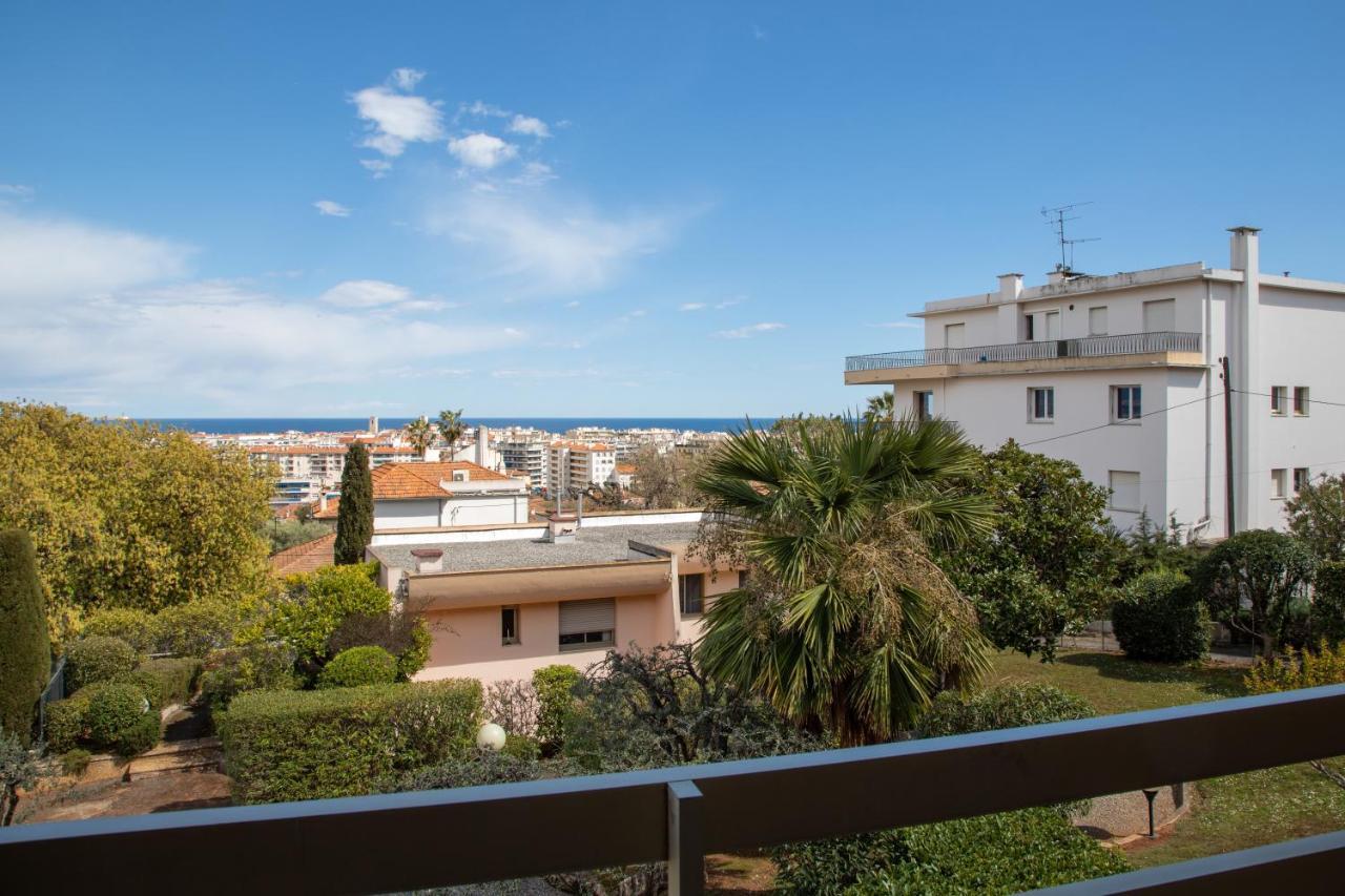Vue Mer, Terrasse Et Parking Prive Антиб Екстериор снимка